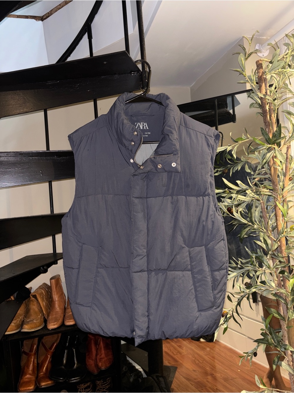 Zara Sleeveless Puffer Vest (Dusty Blue)